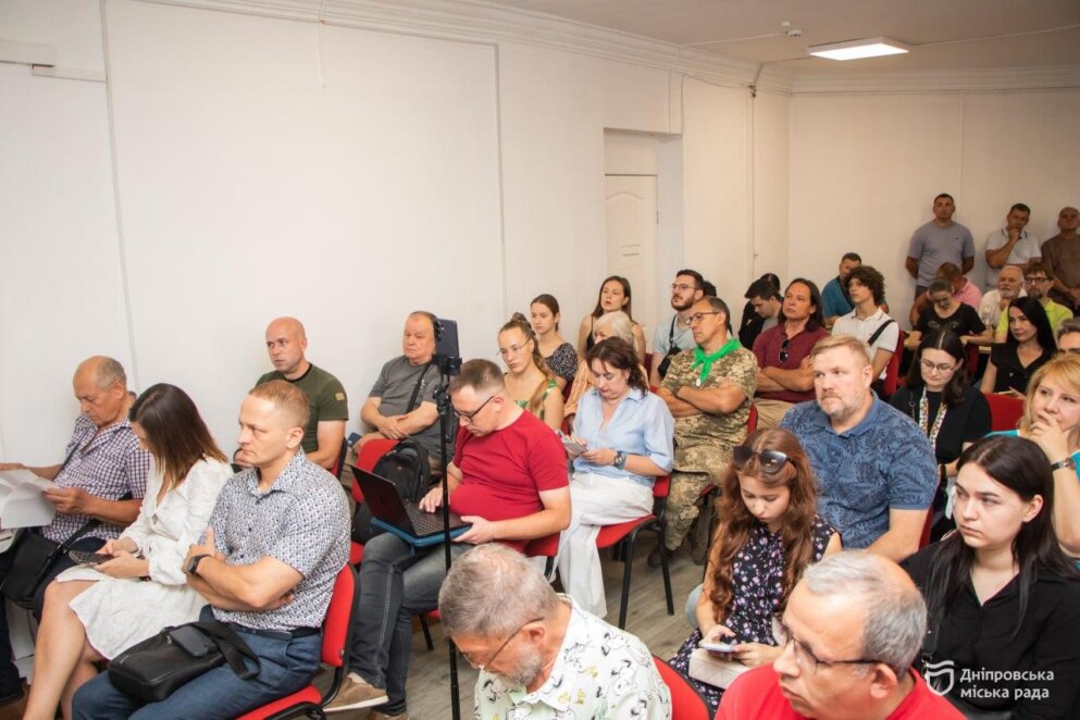 ОФІЦІЙНО                У Дніпрі громадські слухання підтримали пропозицію рахувати історію міста від 1526 року