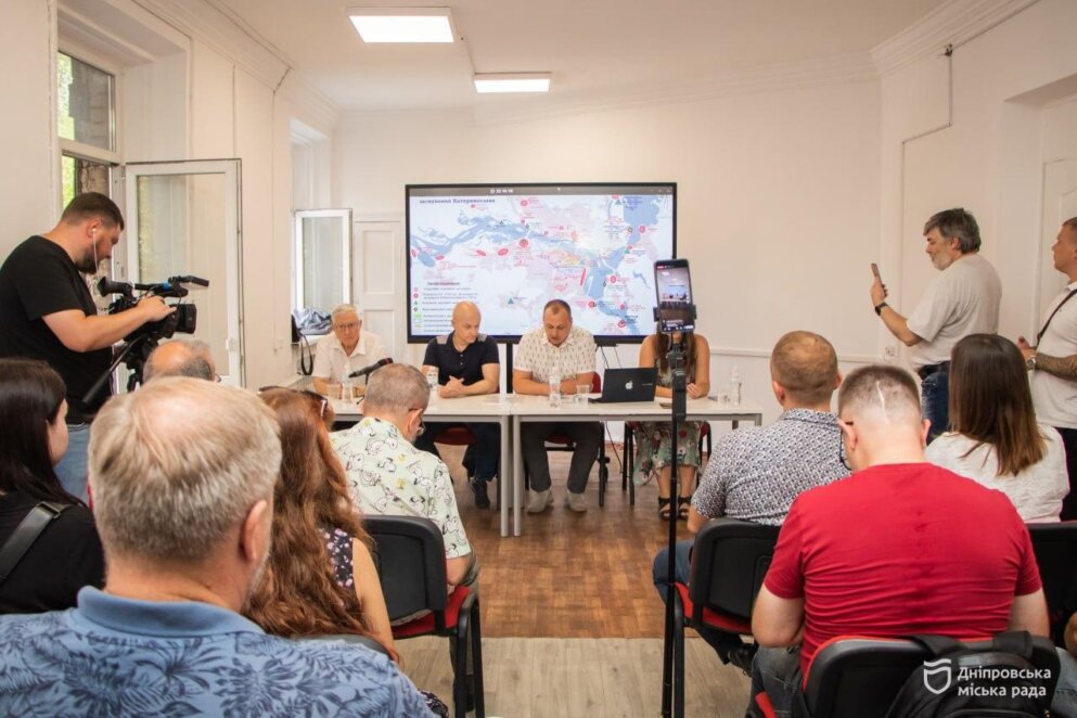 ОФІЦІЙНО                У Дніпрі громадські слухання підтримали пропозицію рахувати історію міста від 1526 року