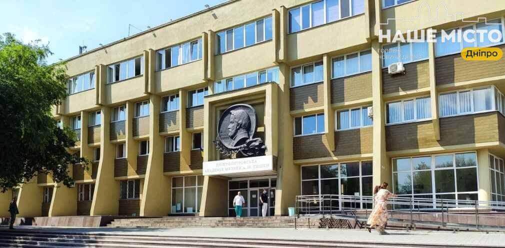 ЕКСКЛЮЗИВ
                                У Дніпрі помер ексректор академії музики