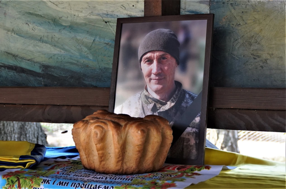 Вважався зниклим безвісти: у Нікополі провели в останню путь загиблого солдата