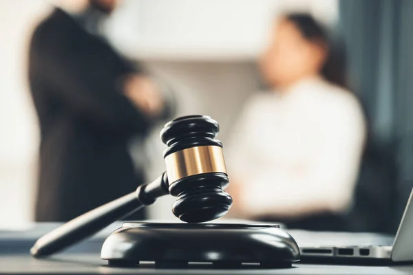 Депортація росіянина з України: як суд у Дніпрі врятував його від колонії