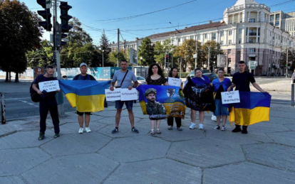 Щосуботи у Дніпрі ветерани та родини полеглих Героїв долучаються до акції «Хвилина мовчання»