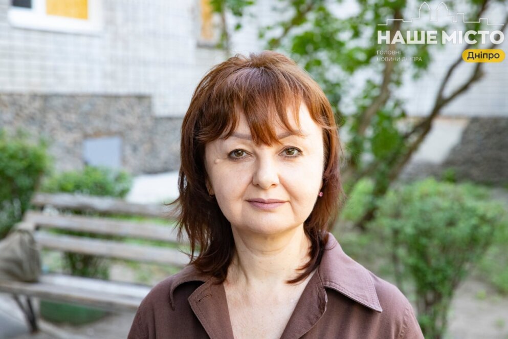 ЕКСКЛЮЗИВ
ОФІЦІЙНО                У  Дніпрі відновлюють багатоповерхівку на Янтарній, яка постраждала від ворожої атаки