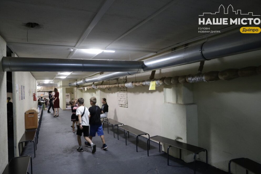 Навчальний рік 2026-2027 в Україні: тривалість, перший урок, харчування та обов’язкові довідки про щеплення