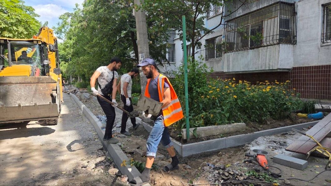 ЕКСКЛЮЗИВ
                                220 тисяч квадратів нового покриття: як Дніпро ремонтує дороги у 2026 році