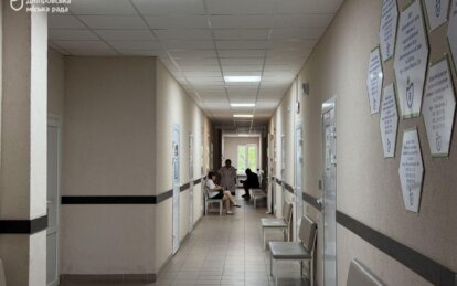 У Дніпрі системно посилюють стійкість медичних закладів: встановлюють генератори, облаштовують укрит...