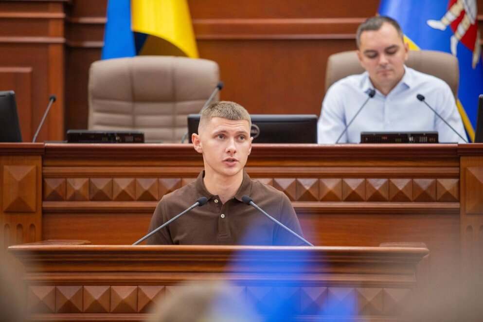 ЕКСКЛЮЗИВ
                                Від Нікополя до Дніпра: як переселенець очолив Молодіжну раду міста