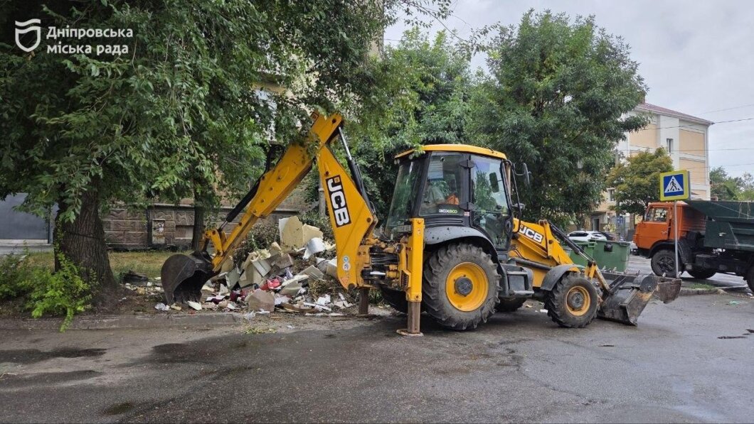 ОФІЦІЙНО                Вивезення великогабаритного сміття — це окрема послуга: у Дніпрі нагадали правила утилізації негабариту
