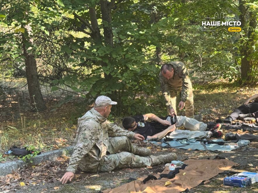 ЕКСКЛЮЗИВ
                                Вишкіл для життя: як молодь Дніпра вчиться діяти в небезпечних ситуаціях