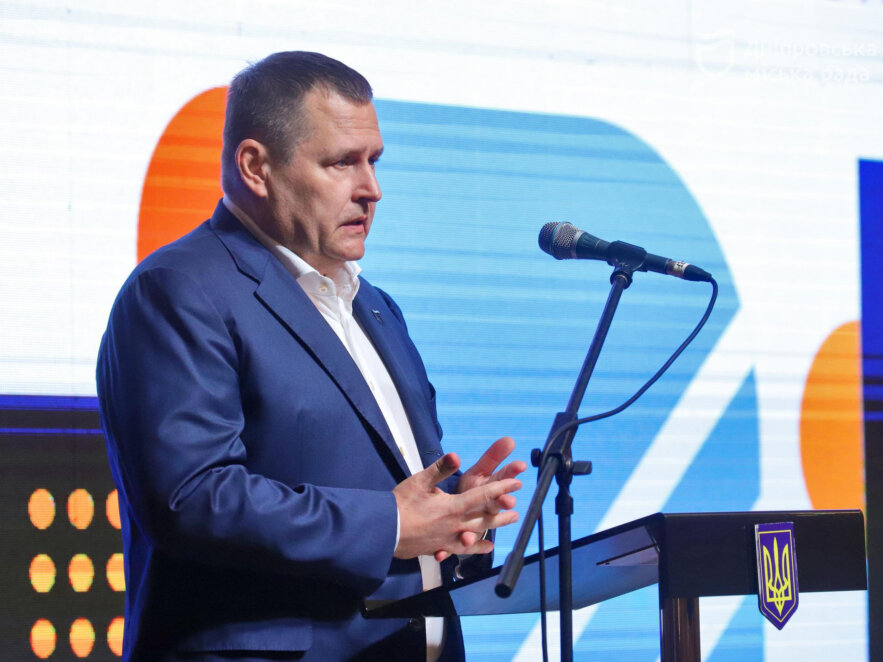 ОФІЦІЙНО                Альтернативні джерела живлення у кожному садочку та школі: Філатов розповів, як Дніпро готує свій освітній простір до зими