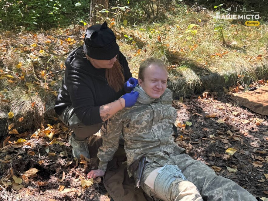 Від домедичної допомоги до дронів: у Дніпрі провели масштабний молодіжний вишкіл