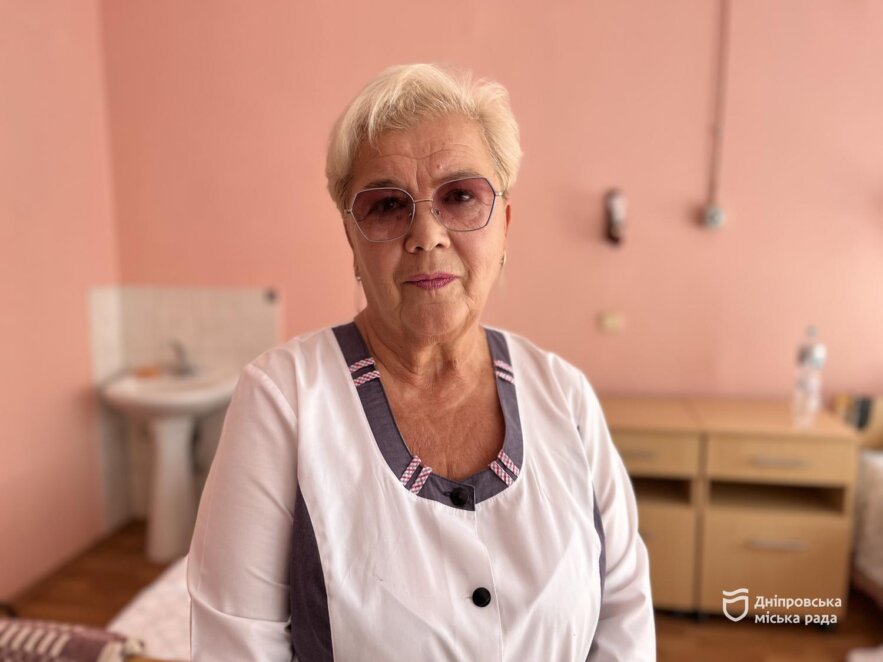 ОФІЦІЙНО                Відновили понад 460 вікон: у Дніпрі міжнародні партнери допомогли відремонтувати два медзаклади