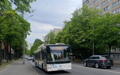 Дніпро отримає 15 нових низькопідлогових тролейбусів «Дніпро Т-203» з автономним ходом
