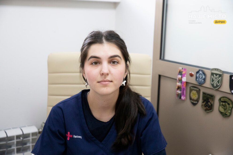ЕКСКЛЮЗИВ
                                Ерготерапія, фізична терапія, психологія: як у Дніпрі відновлюють пацієнтів після інсультів та травм