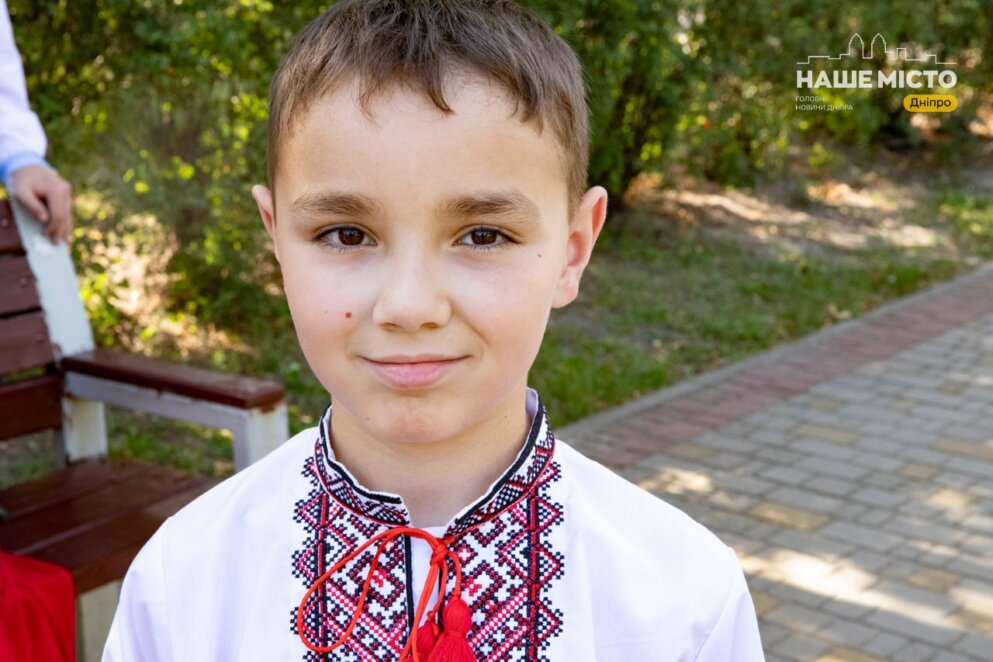 ЕКСКЛЮЗИВ
                                Дітям потрібен дім: як працює система сімейного виховання у Дніпрі