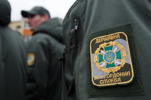 За 3000 доларів обіцяв переправити чоловіка до Румунії: суд Дніпра дав 7 років в’язниці