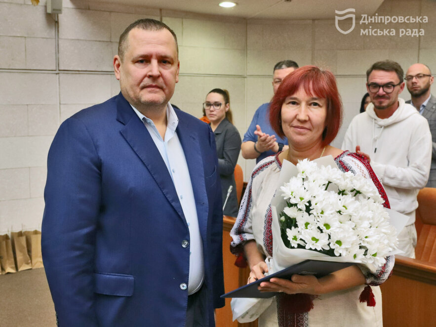 ОФІЦІЙНО                Вдячність від усього Дніпра: Філатов вручив нагороди лікарям та медпрацівникам