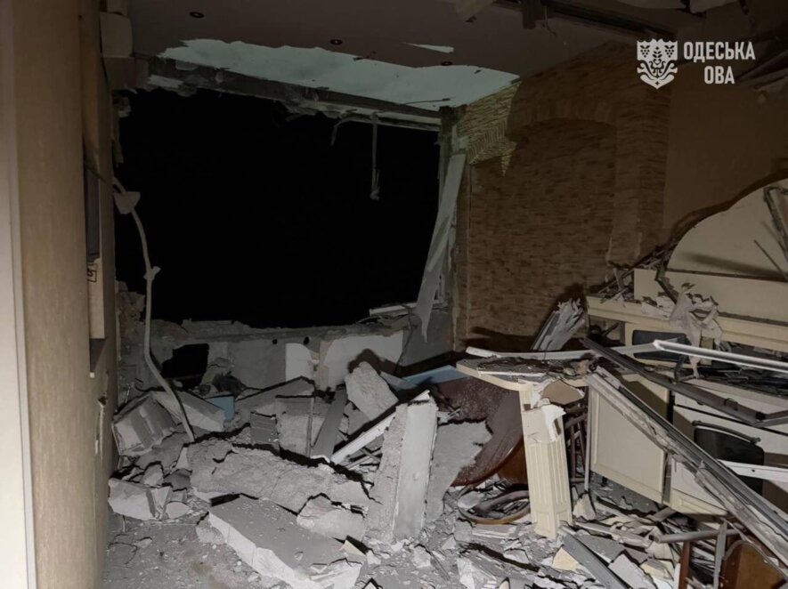В Одесі внаслідок нічної атаки постраждали 17 людей, серед них троє дітей