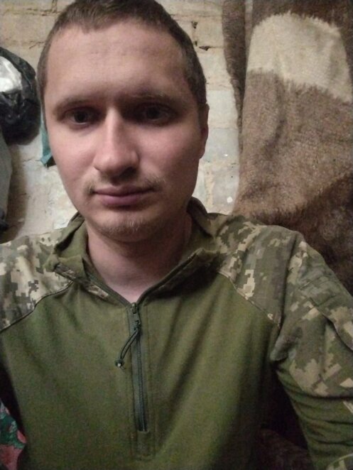 ЕКСКЛЮЗИВ
                                Після важкого поранення повернувся до спортшколи: історія тренера з Дніпра Дмитра Сандюка