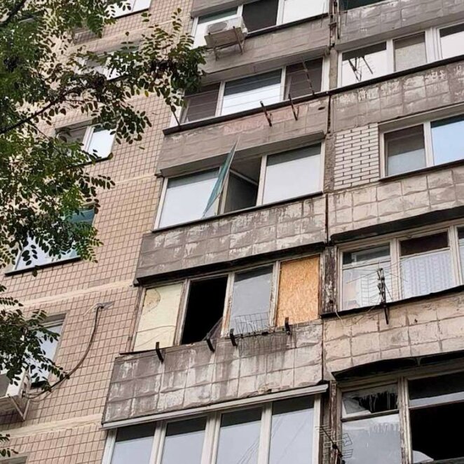 Знищений гаражний кооператив та пошкоджені будинки: Філатов про наслідки атаки на Дніпро
