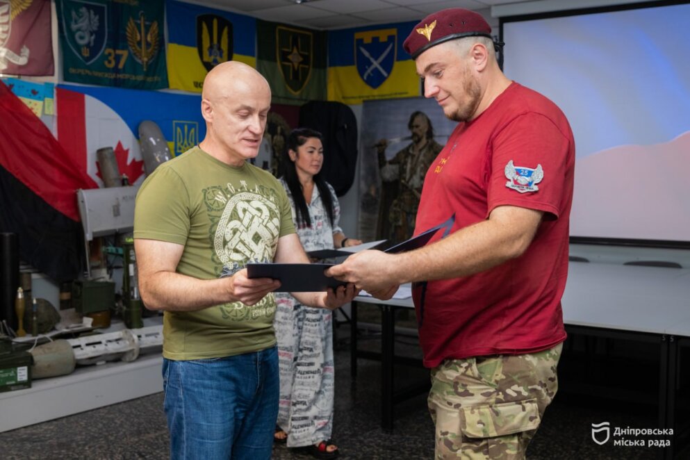 У Дніпрі відзначили бійців 25-ї Січеславської бригади