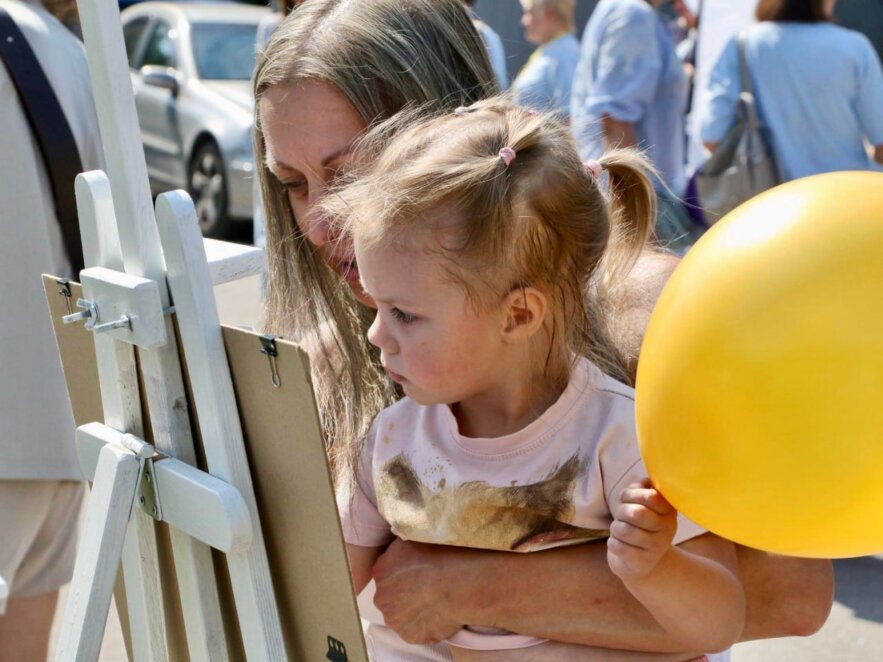Свято в родинному колі та пізнавальні розваги для дітей: Дніпро відзначає День міста
