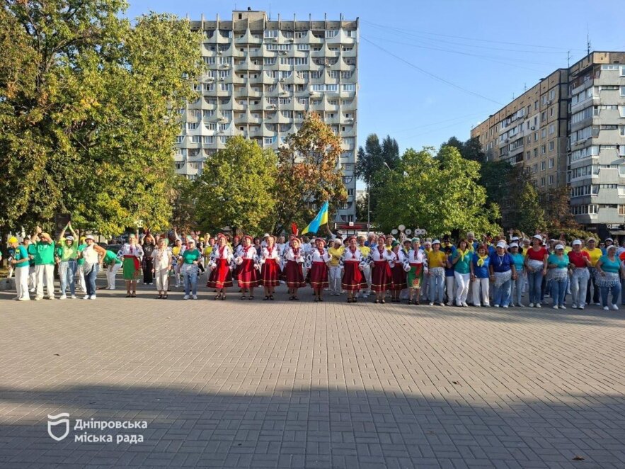 11 спортивних номерів та 200 учасників: як в Університеті третього віку відзначили День міста
