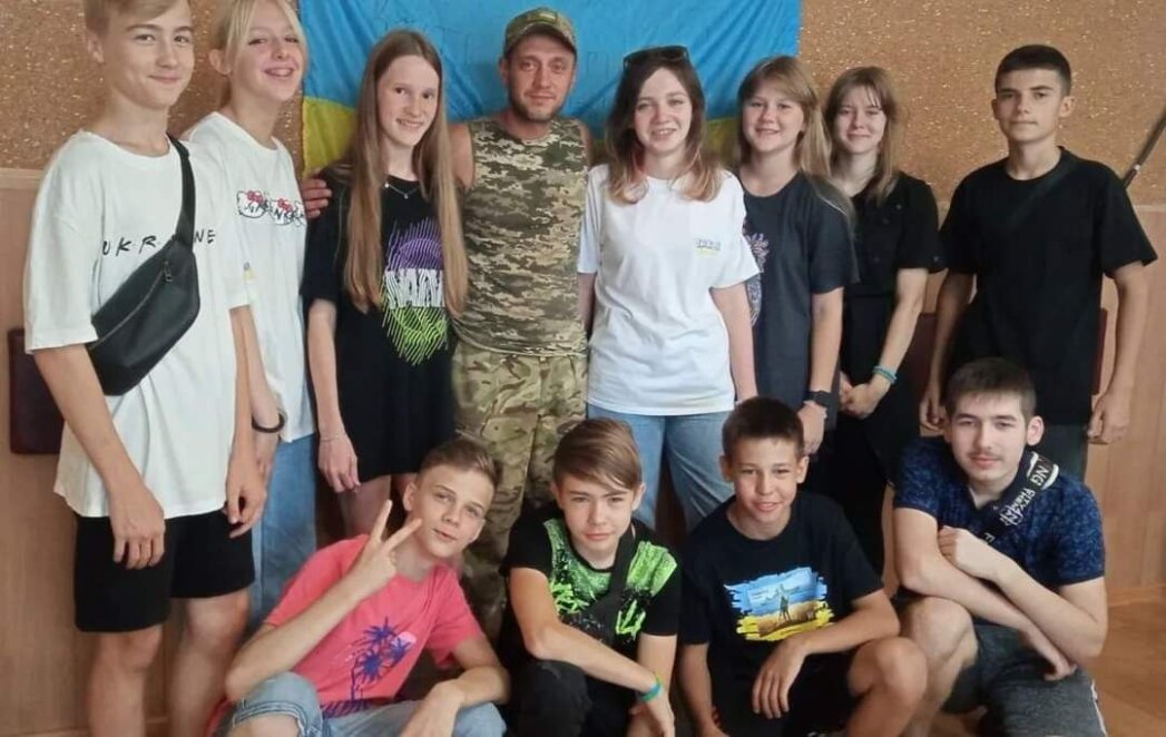 ЕКСКЛЮЗИВ
                                Зі школи  – на фронт: історії вчителів-військових з Дніпра