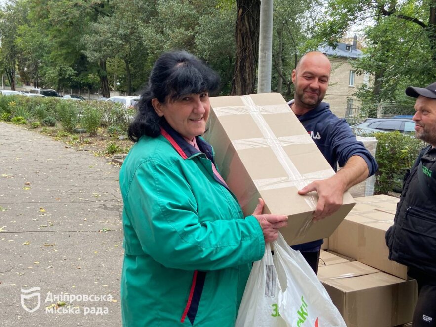 Безкоштовні продуктові набори у Дніпрі