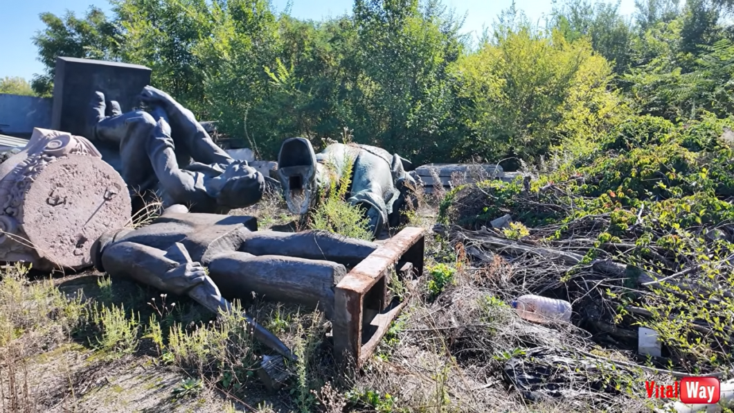 Декомунізовані пам’ятники Дніпра: що з ними сталося після демонтажу