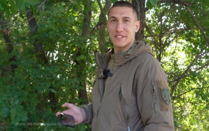 Два скиди, один «Мавік» і один шанс: як оператор бригади «Дике Поле» зупинив бомбер