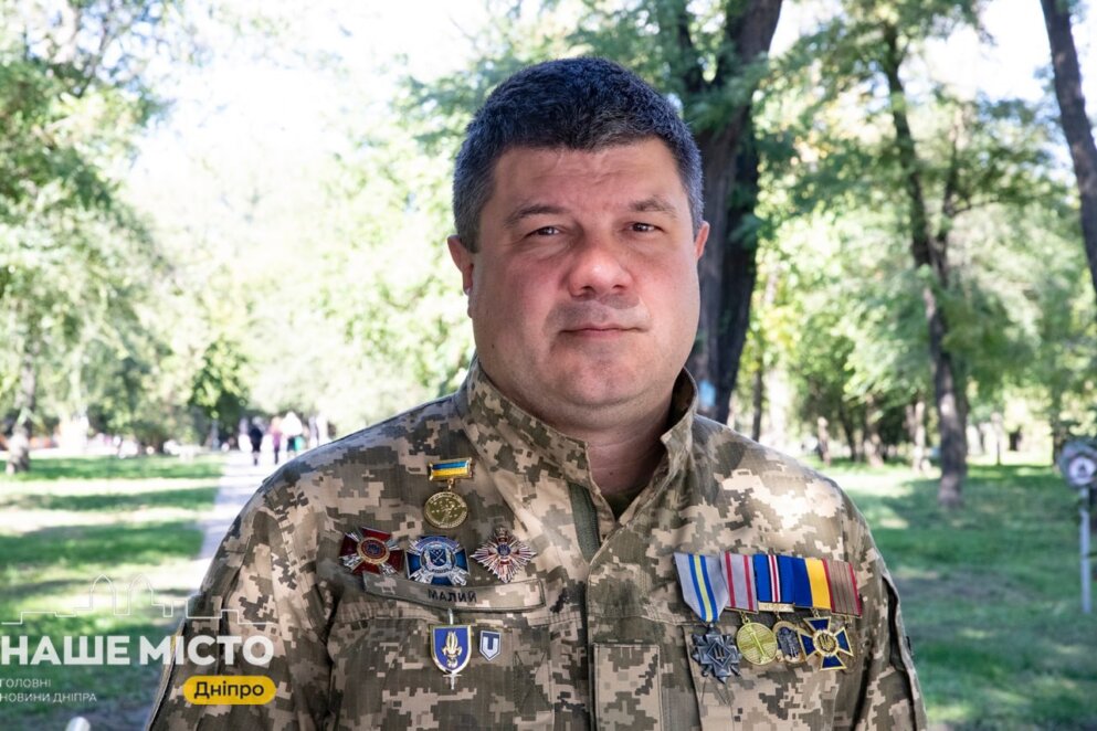 ЕКСКЛЮЗИВ
                                У Дніпрі відкрили пам’ятний знак захисникам і захисницям України