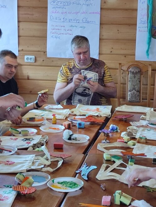 ЕКСКЛЮЗИВ
                                У Дніпрі створюють пригодницькі ретрити для ветеранів, де допомагають адаптуватися до цивільного життя