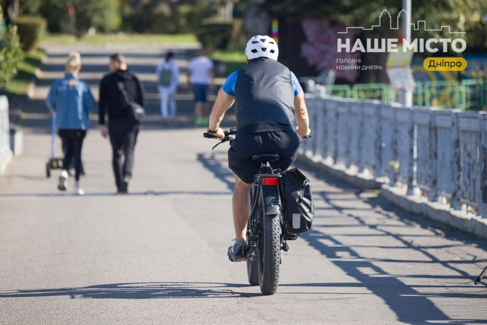 ЕКСКЛЮЗИВ
                                Золота пора у Дніпрі: набережна засяяла всіма відтінками осені