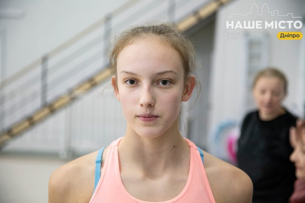 ЕКСКЛЮЗИВ
                                Як у Дніпрі готують майстрів спорту з художньої гімнастики та бадмінтону